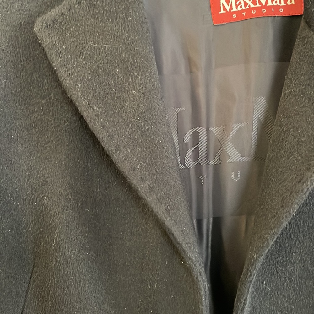 MaxMara Studio Virgin Wool Classic Coat - Picture 4 of 8